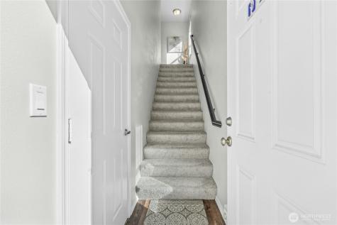 725 SW 115th Street SW Everett WA 98204