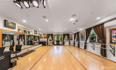 1095 Essex Street Camano Island WA 98282