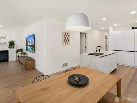 1029 Belmont Avenue E Seattle WA 98102