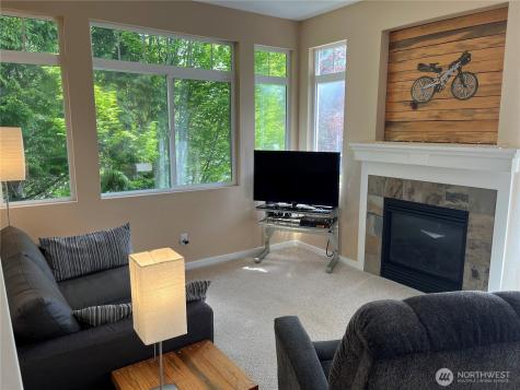 746 241st Lane SE Sammamish WA 98074