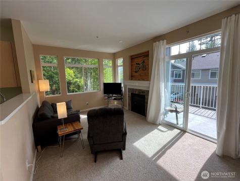 746 241st Lane SE Sammamish WA 98074