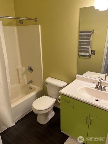 746 241st Lane SE Sammamish WA 98074