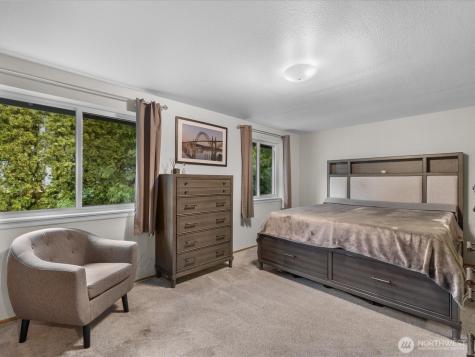 21227 76th Avenue W Edmonds WA 98026