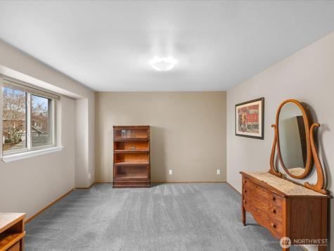 21227 76th Avenue W Edmonds WA 98026