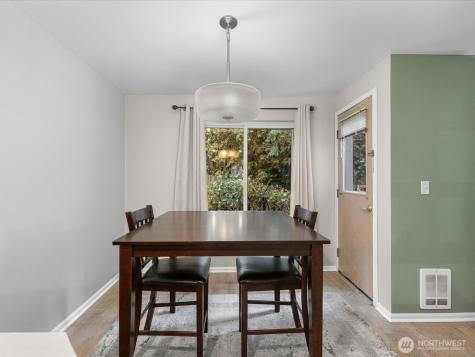 21227 76th Avenue W Edmonds WA 98026