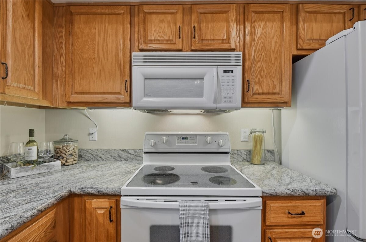 1608 SE 173rd Avenue Vancouver WA 98683