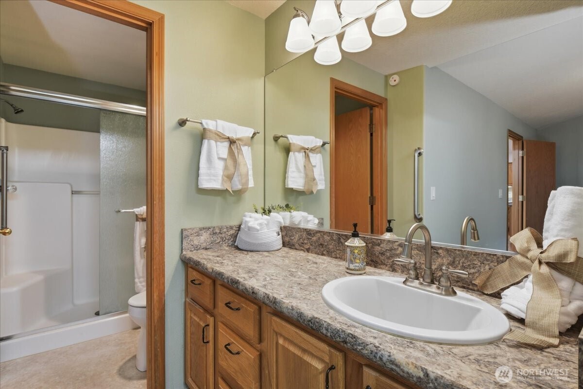1608 SE 173rd Avenue Vancouver WA 98683