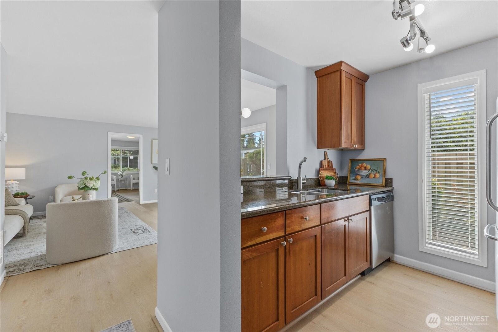 514 142nd Avenue SE Bellevue WA 98007