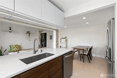 12056 15th Avenue NE Seattle WA 98125