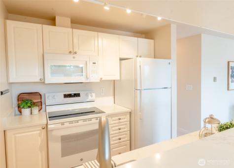 10744 Greenwood Avenue N Seattle WA 98133