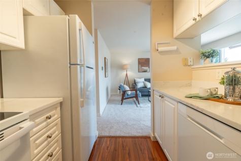 10744 Greenwood Avenue N Seattle WA 98133