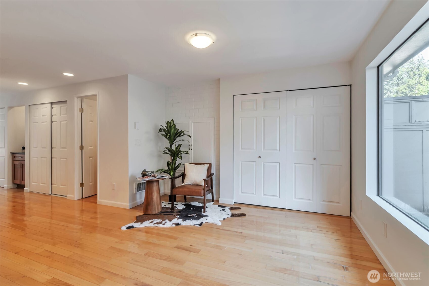 1035 156th Avenue NE Bellevue WA 98007