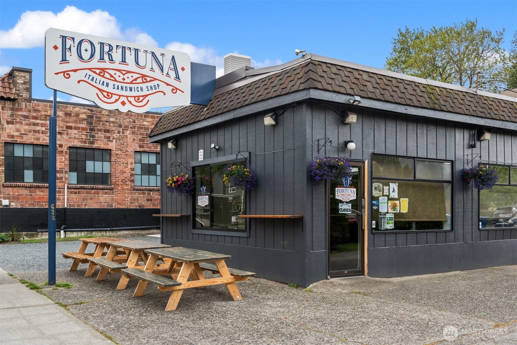 7600 Greenwood Avenue N Seattle WA 98103