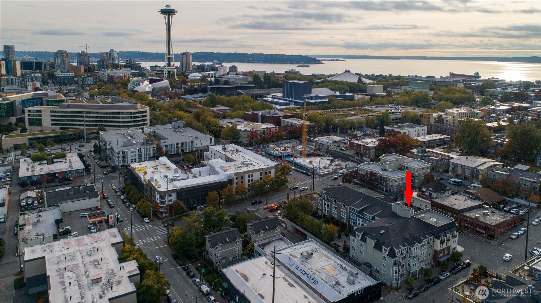 812 5th Avenue N Seattle WA 98109