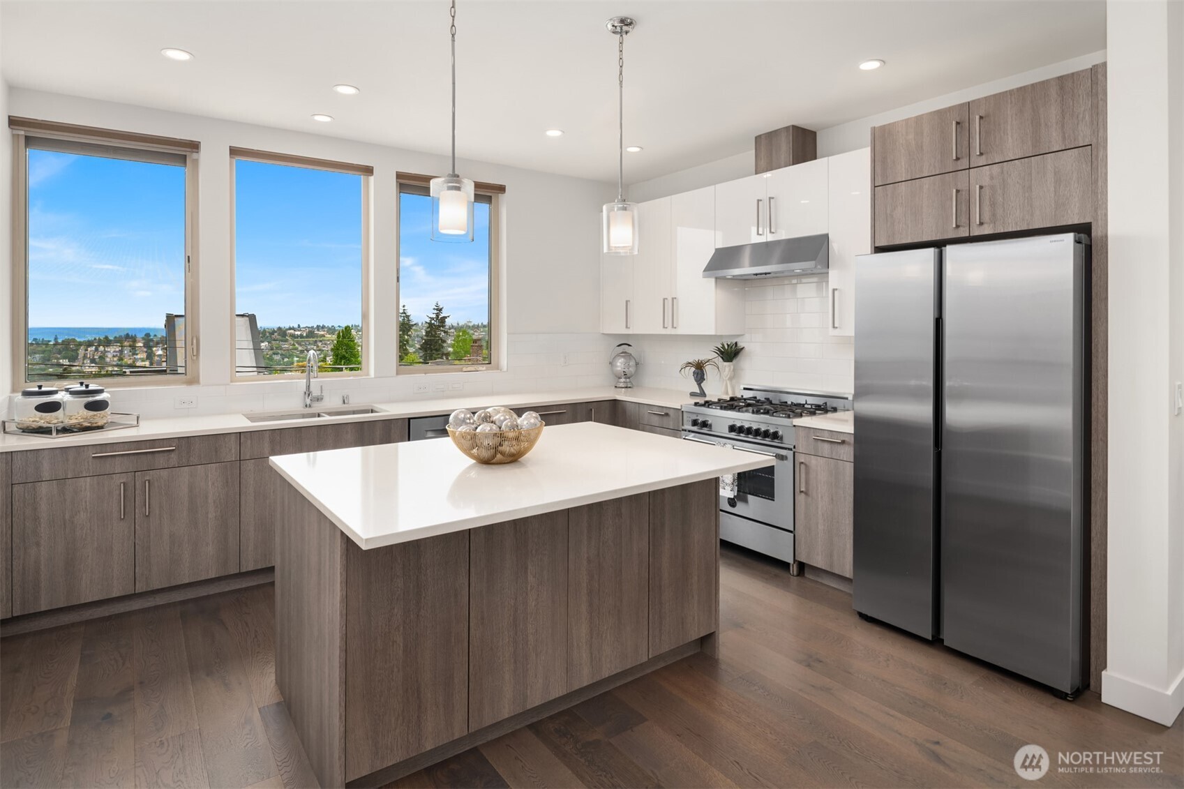 1935 7th Avenue W Seattle WA 98119