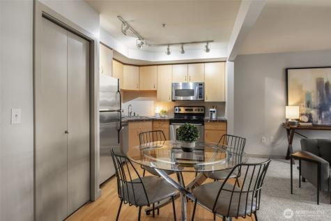 103 Bellevue Avenue E Seattle WA 98102