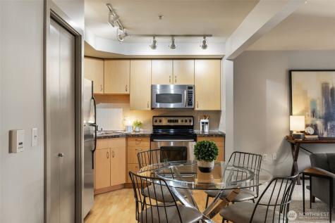 103 Bellevue Avenue E Seattle WA 98102