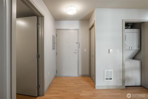 103 Bellevue Avenue E Seattle WA 98102