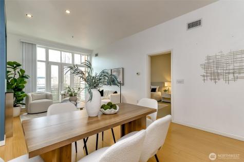 17 W Mercer Street Seattle WA 98119
