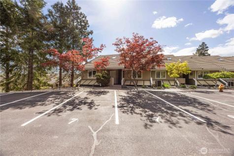 11415 S Lakeshore Road Chelan WA 98816