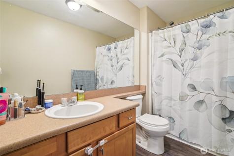 10113 186th Street E Puyallup WA 98375