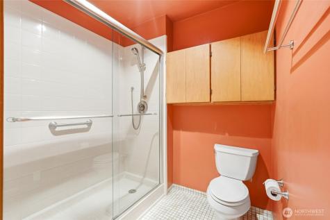 620 W Mercer Place Seattle WA 98119
