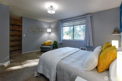 110 SW 325th Place Federal Way WA 98003