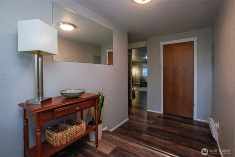110 SW 325th Place Federal Way WA 98003