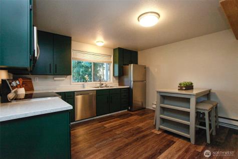 110 SW 325th Place Federal Way WA 98003