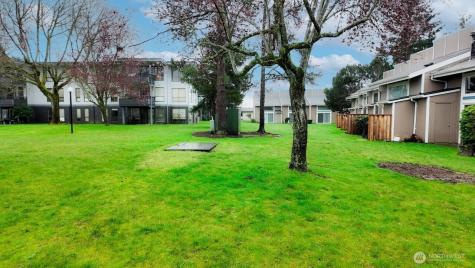 10601 SE 252nd Street Kent WA 98030