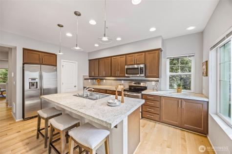 10260 157th Place NE Redmond WA 98052