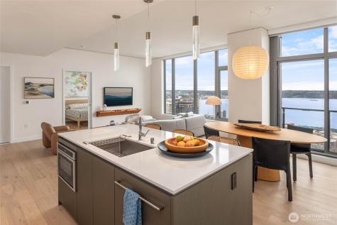 2510 6th Avenue Seattle WA 98121