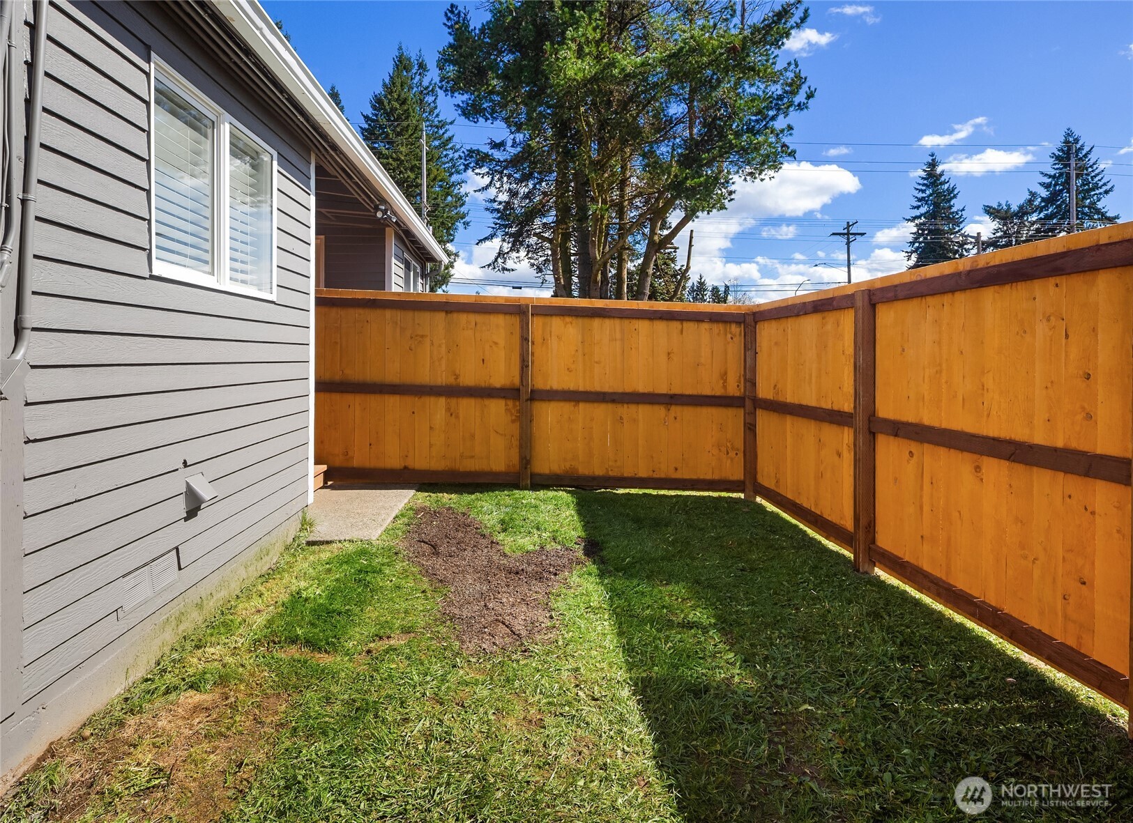 420 107th Place SW Everett WA 98204