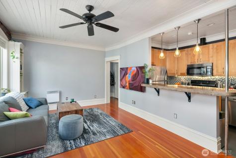 7 Harrison Street Seattle WA 98109