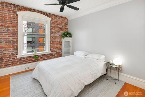 7 Harrison Street Seattle WA 98109