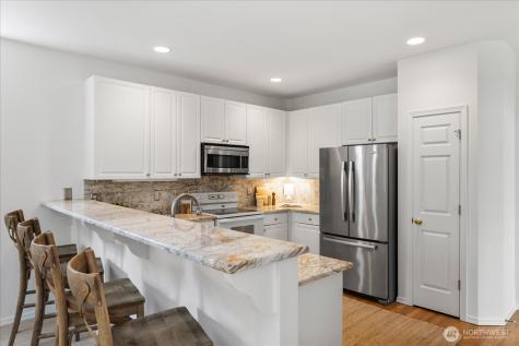 4713 160th Street SW Lynnwood WA 98087