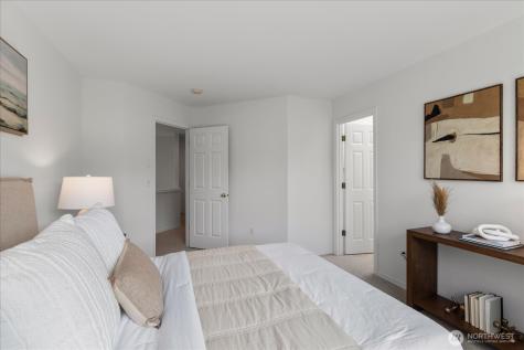 4713 160th Street SW Lynnwood WA 98087