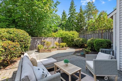 4713 160th Street SW Lynnwood WA 98087