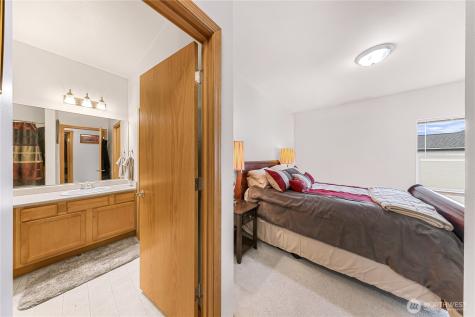 1305 Boon Street Sumas WA 98295