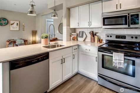 11415 Slater Avenue NE Kirkland WA 98033