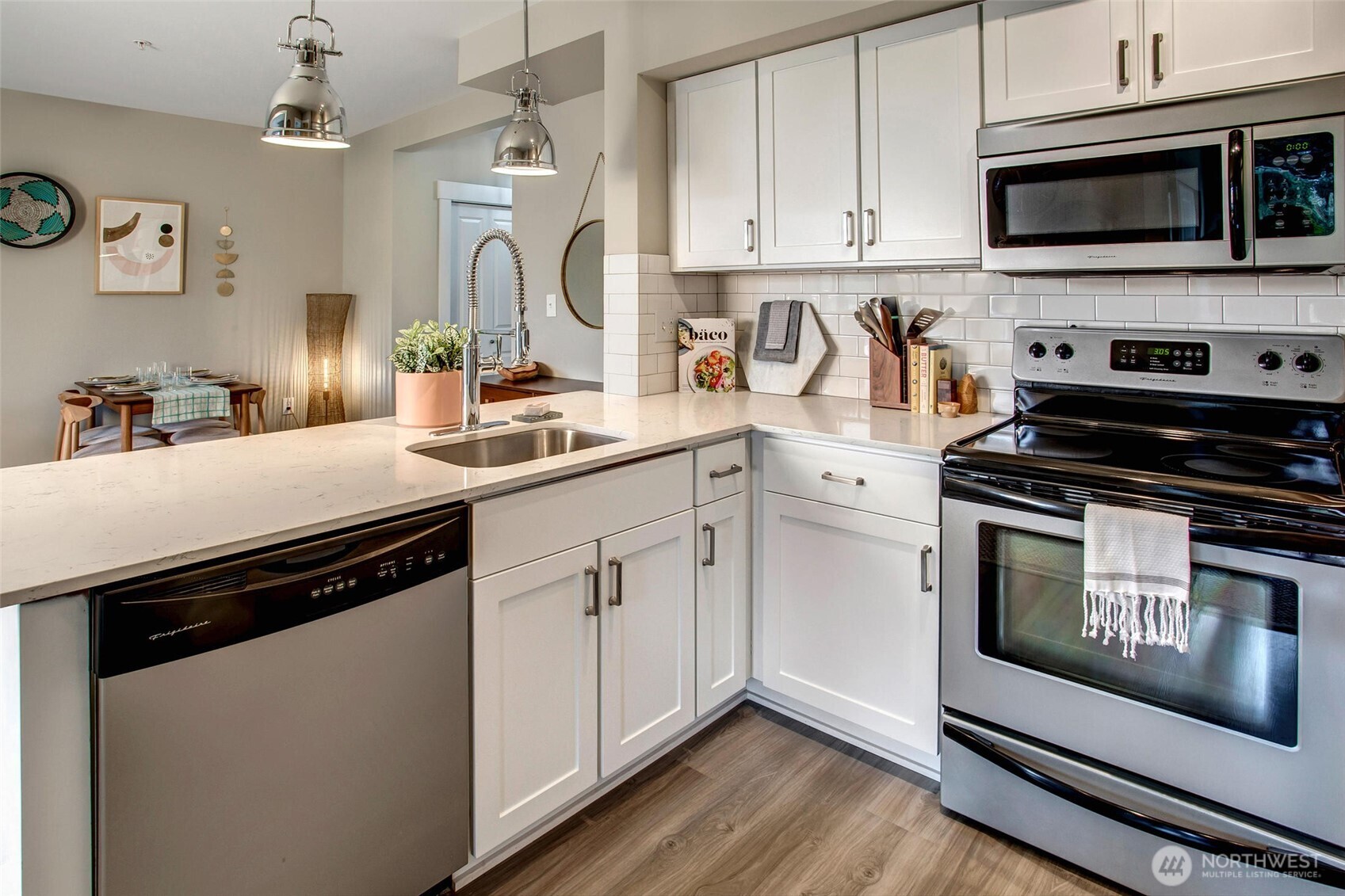 11415 Slater Avenue NE Kirkland WA 98033