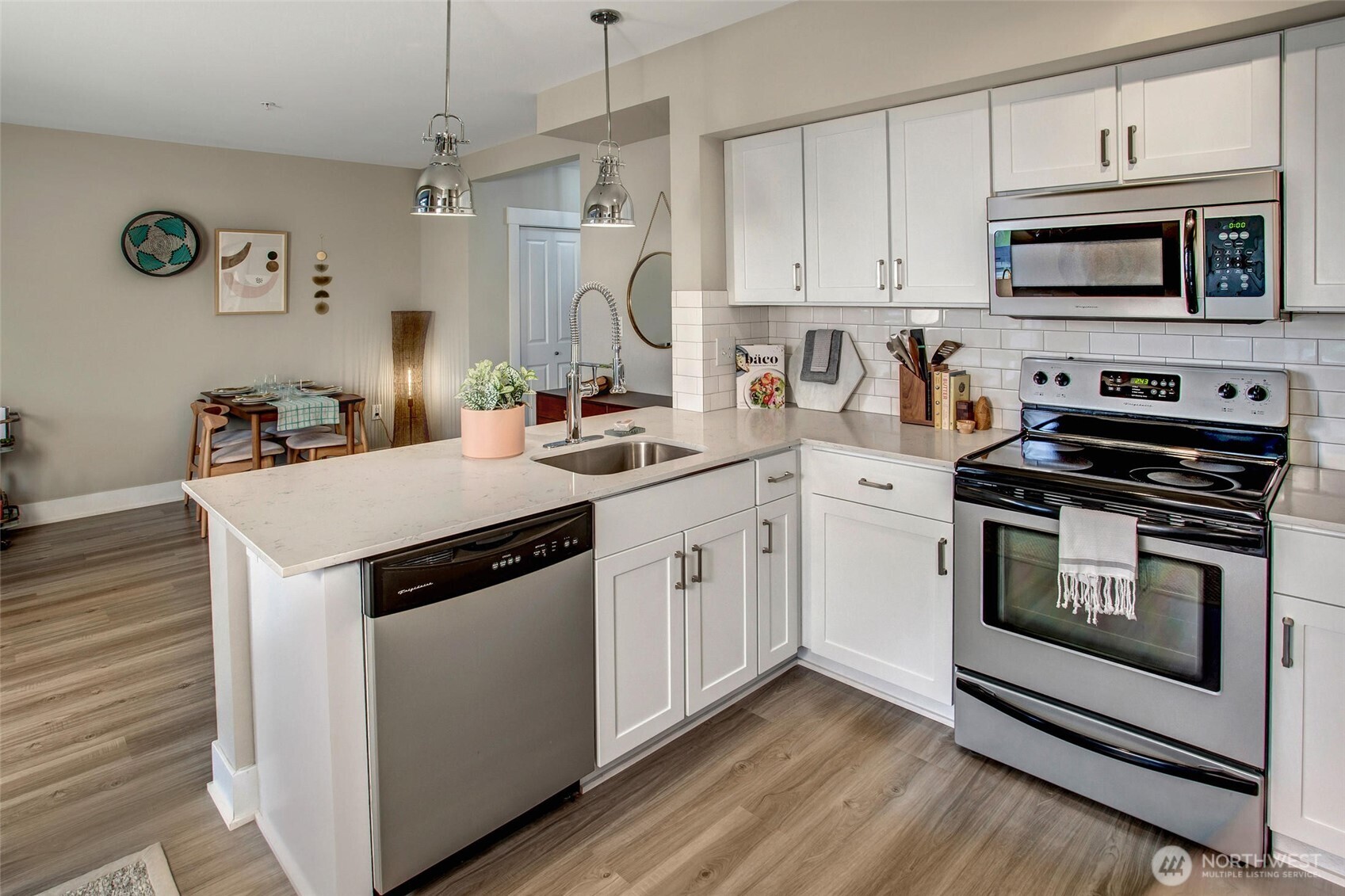 11415 Slater Avenue NE Kirkland WA 98033