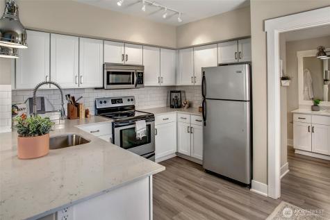 11415 Slater Avenue NE Kirkland WA 98033