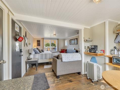 105 Ocean Beach Boulevard Long Beach WA 98631