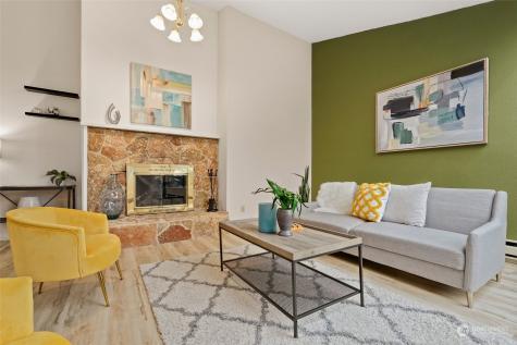 3401 Oakes Everett WA 98201
