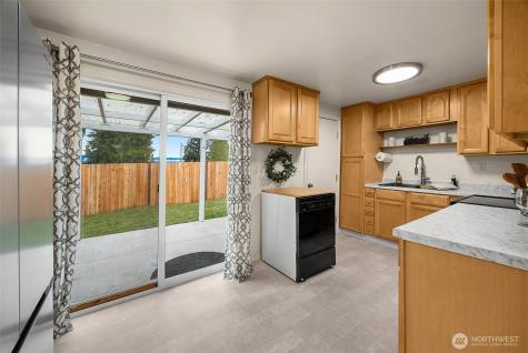 5711 Lombard Avenue Everett WA 98203