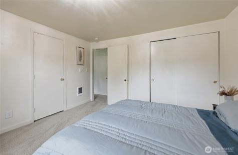 5711 Lombard Avenue Everett WA 98203