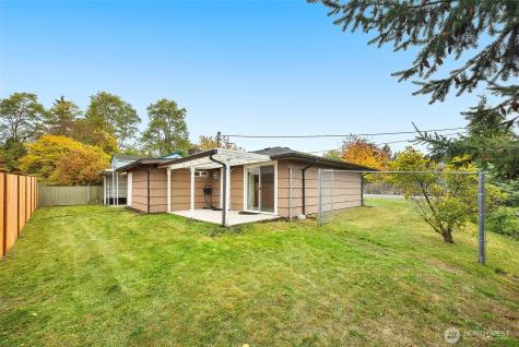 5711 Lombard Avenue Everett WA 98203