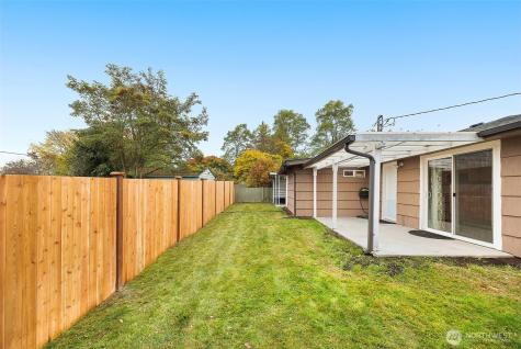 5711 Lombard Avenue Everett WA 98203