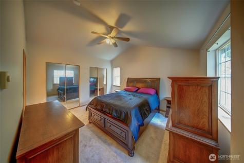 6001 Merlot Lane SE Lacey WA 98513